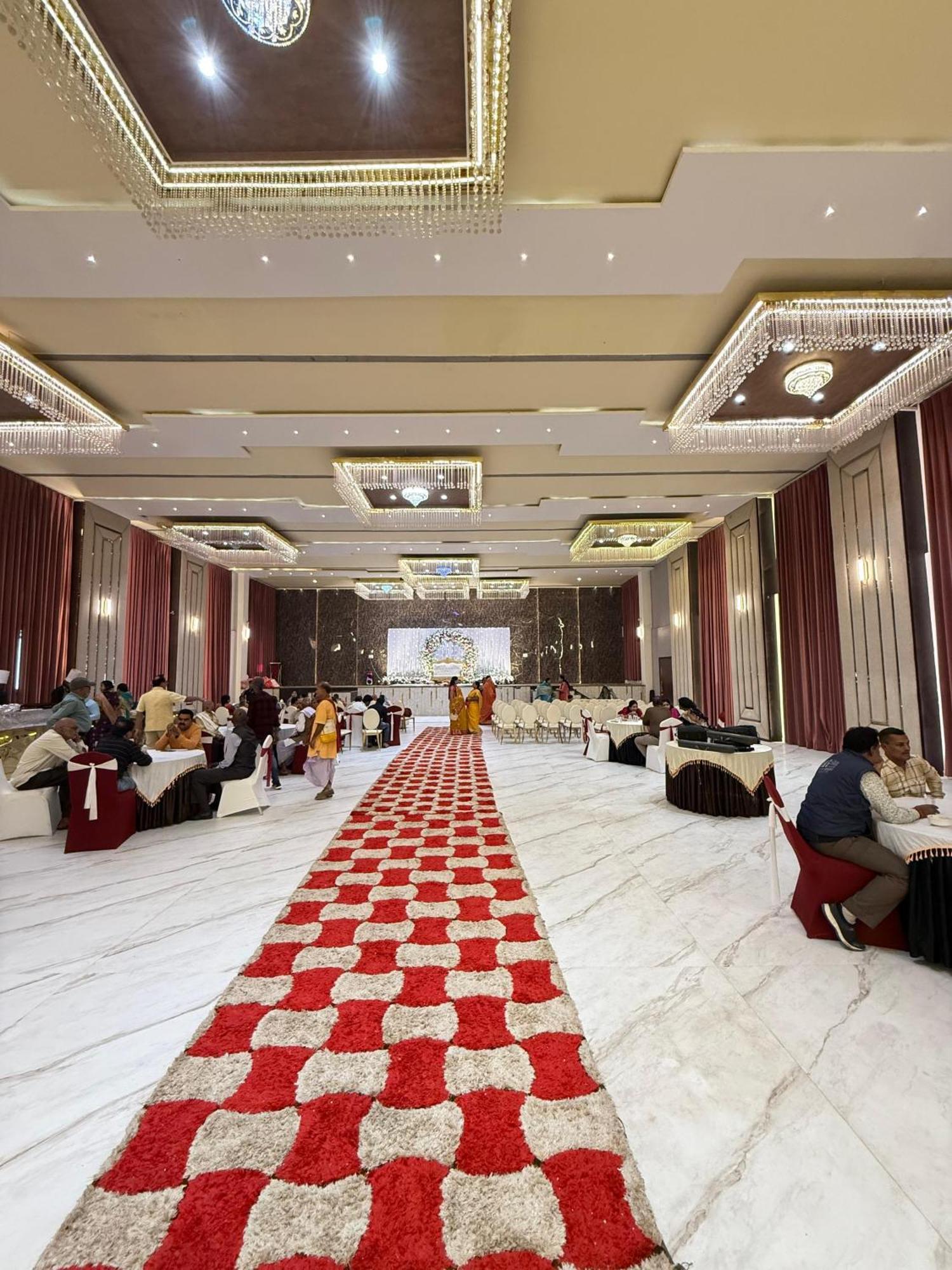 Hotel Emperor Paradise Bilaspur  Ngoại thất bức ảnh